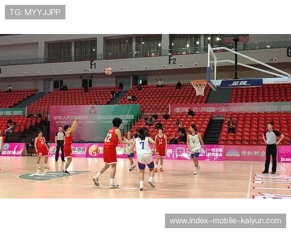 女篮赛后团队仪式被赞为凝聚力典范